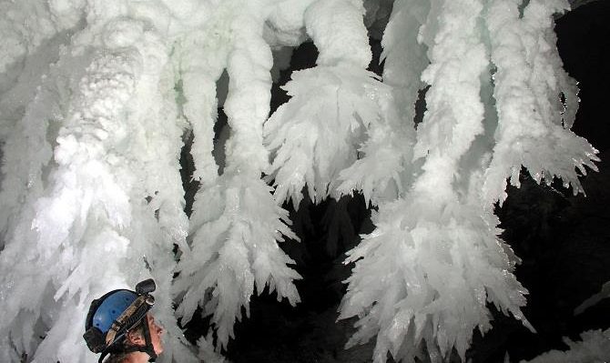 Hang động Lechuguilla, hang động đẹp nhất nước Mỹ